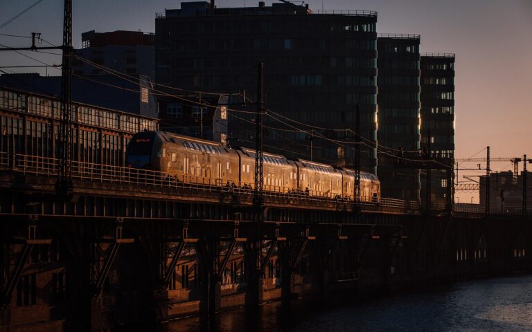 # Palaikų pervežimas iš užsienio į Lietuvą: išsamus vadovas šeimai ir artimiesiems